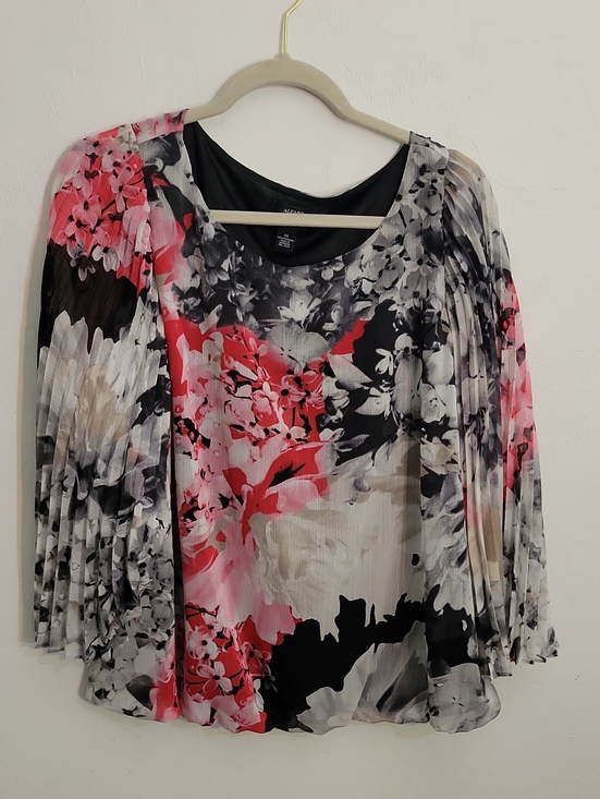 Alfani Tops - Alfani Floral Pleated Blouse in Pink, Black & Gray
